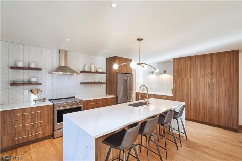 3866 Woodthrush Road Akron OH 44333