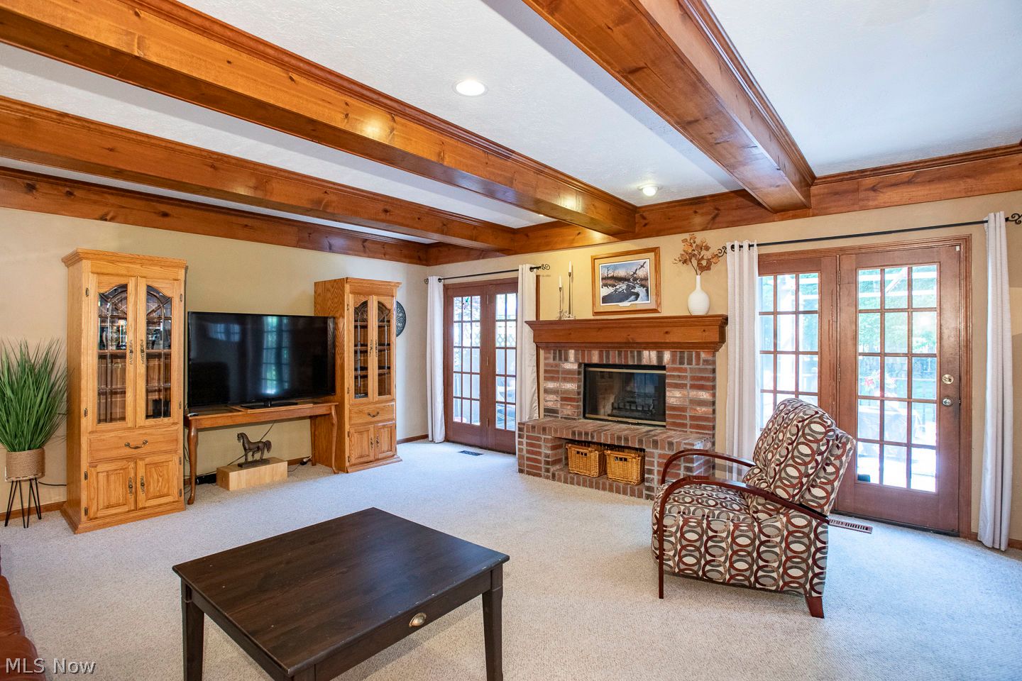 18100 Rustic Hollow Strongsville OH 44136
