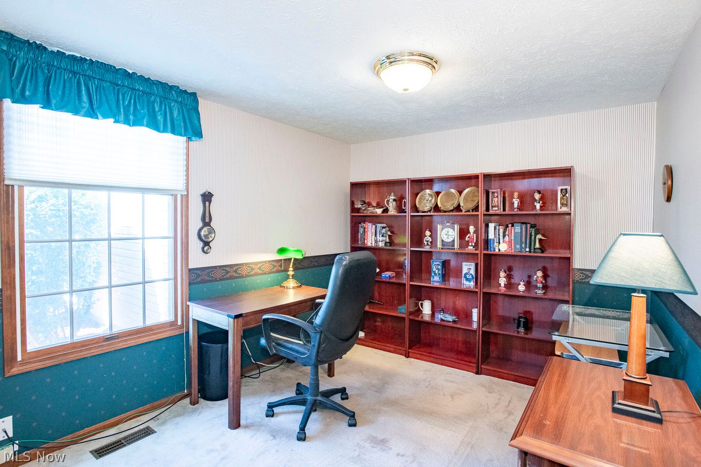 18100 Rustic Hollow Strongsville OH 44136