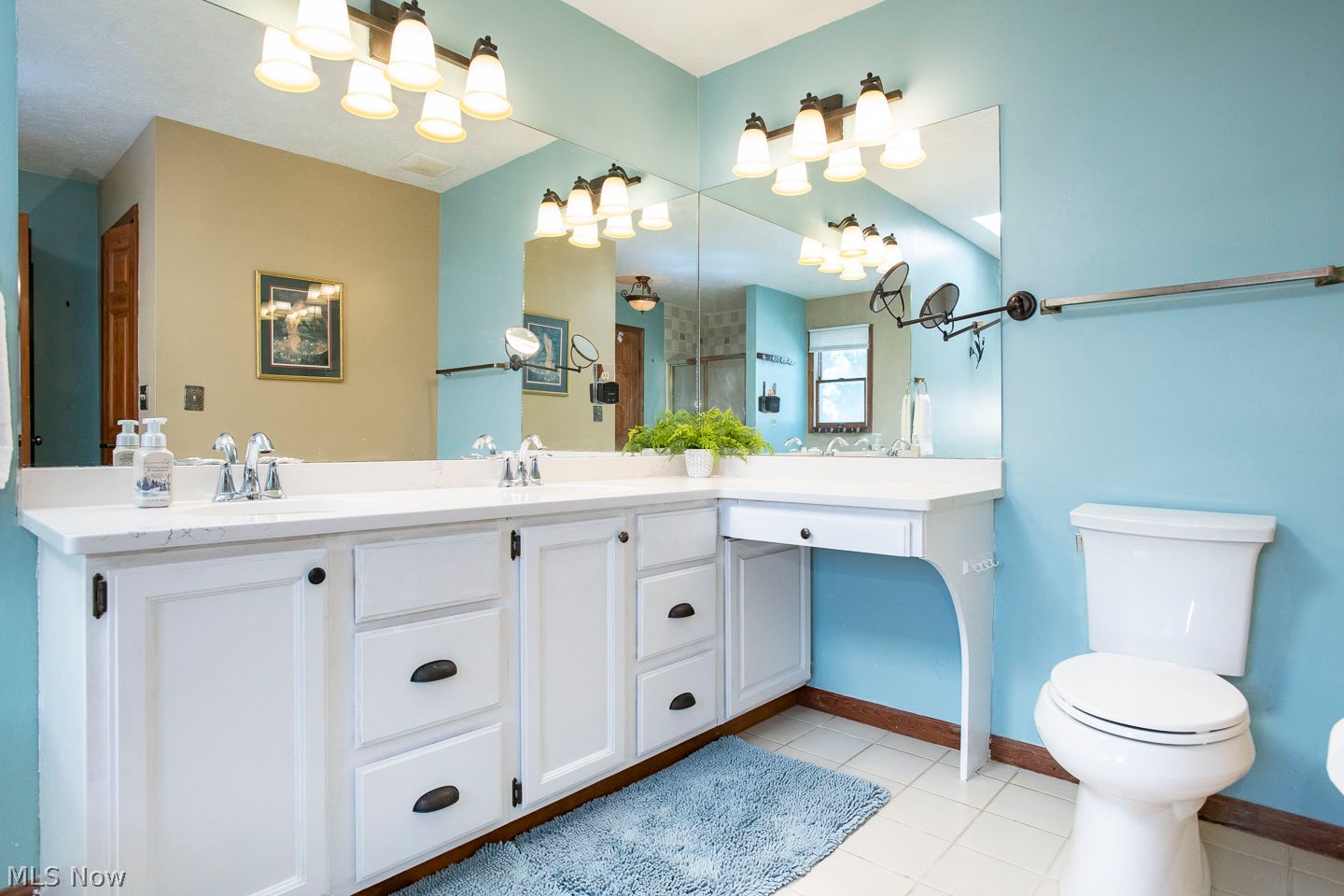 18100 Rustic Hollow Strongsville OH 44136