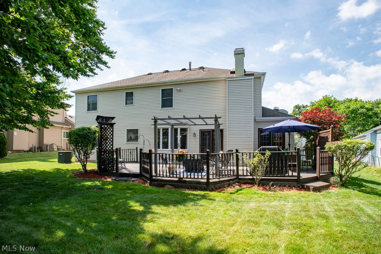 18100 Rustic Hollow Strongsville OH 44136