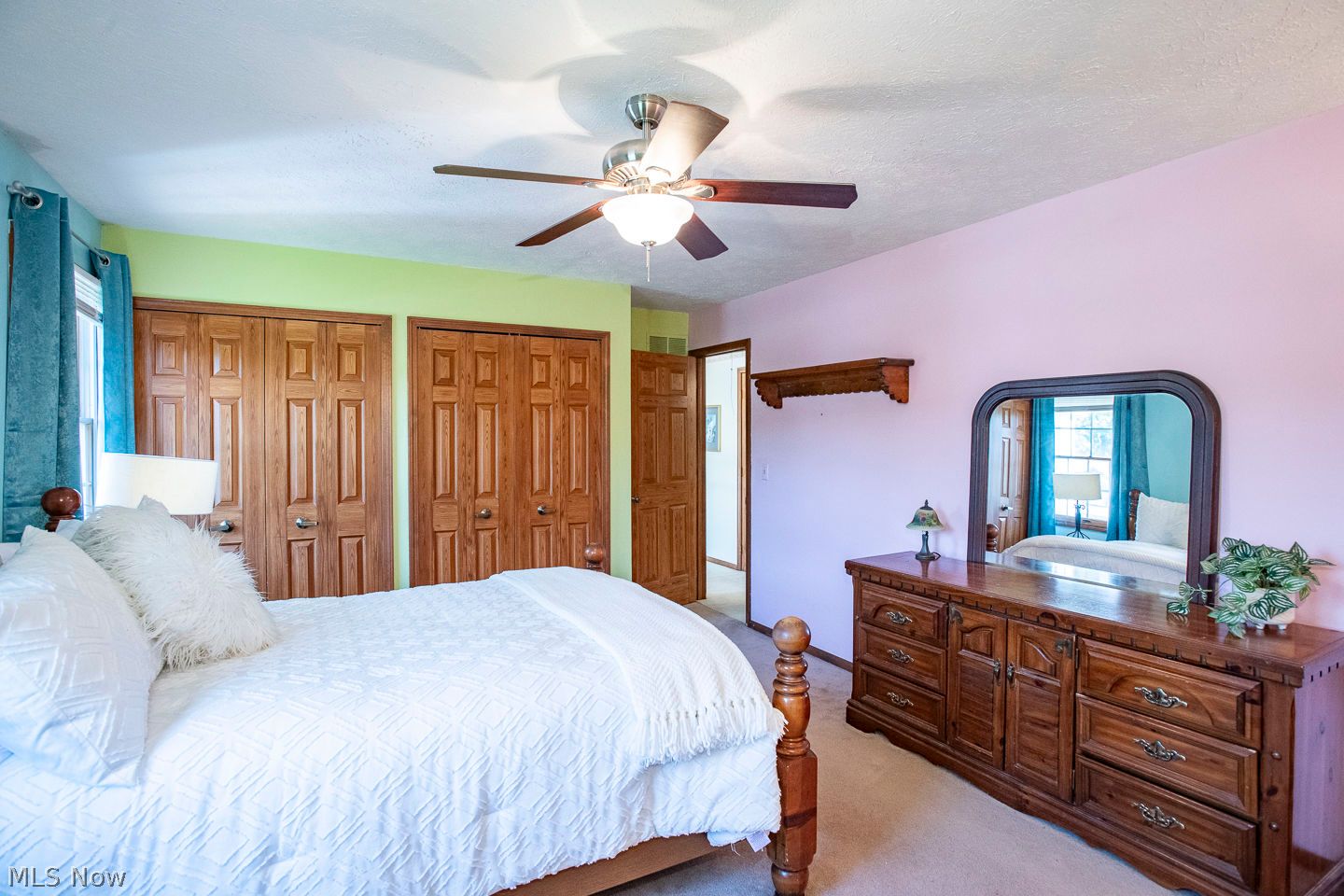 18100 Rustic Hollow Strongsville OH 44136