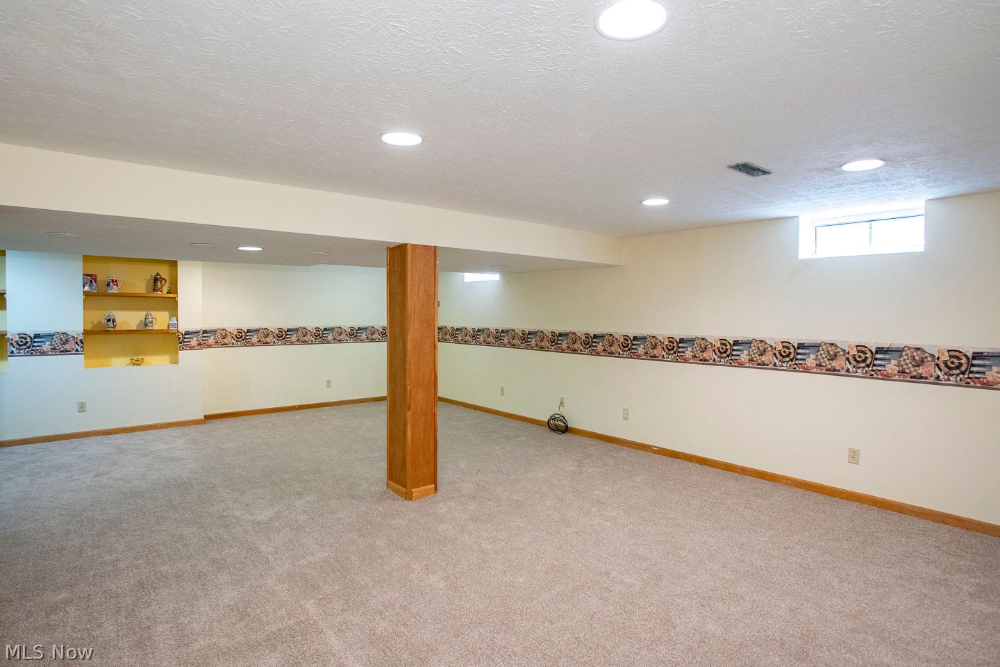 18100 Rustic Hollow Strongsville OH 44136