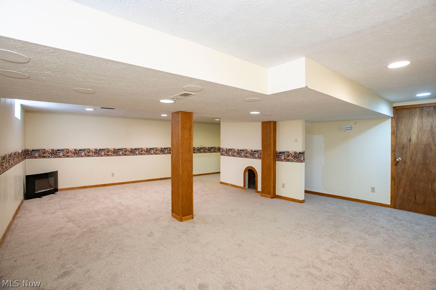 18100 Rustic Hollow Strongsville OH 44136