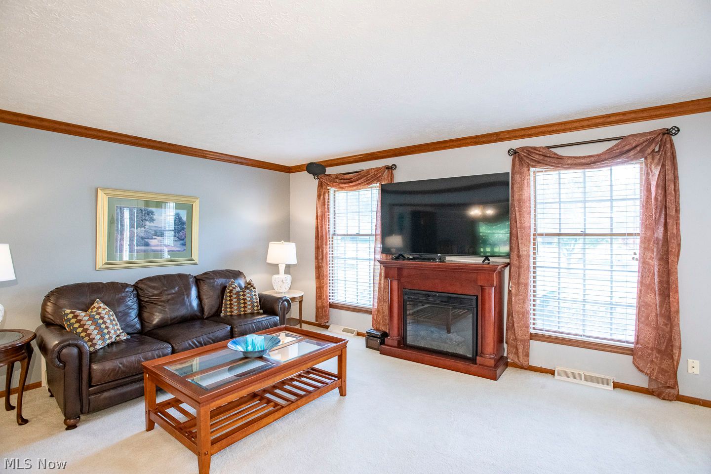 18100 Rustic Hollow Strongsville OH 44136