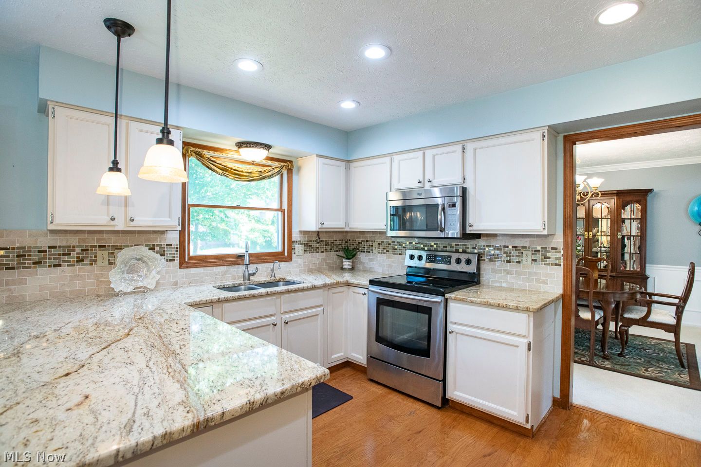18100 Rustic Hollow Strongsville OH 44136