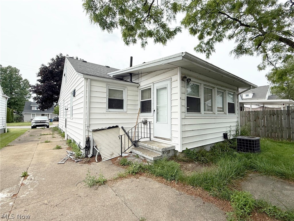 1361 Leavitt Road Lorain OH 44052