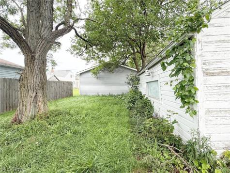 1361 Leavitt Road Lorain OH 44052