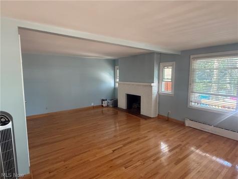 390 Oak Cliff Drive Bay Village OH 44140