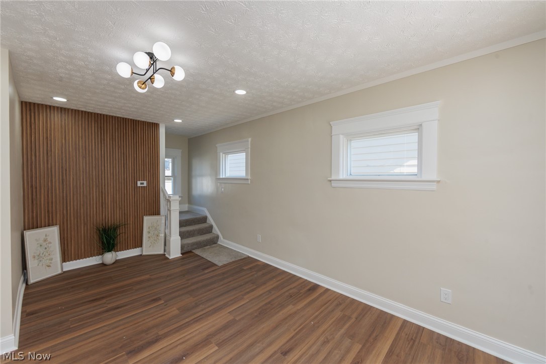 1272 Warren Road Lakewood OH 44107
