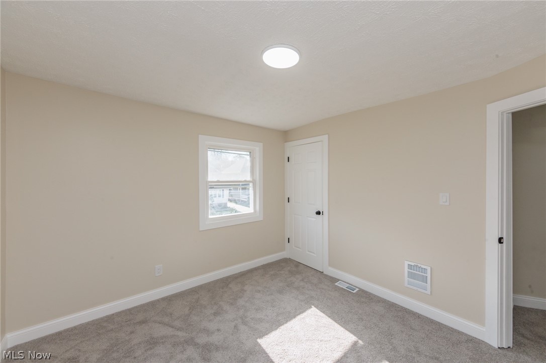 1272 Warren Road Lakewood OH 44107
