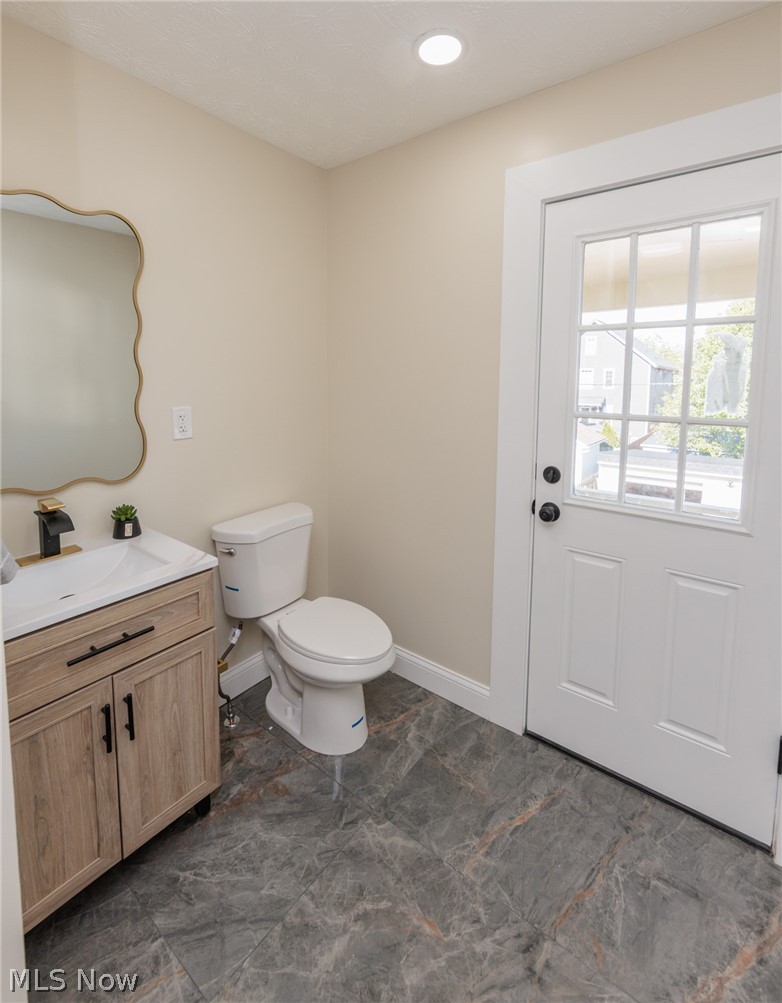 1272 Warren Road Lakewood OH 44107