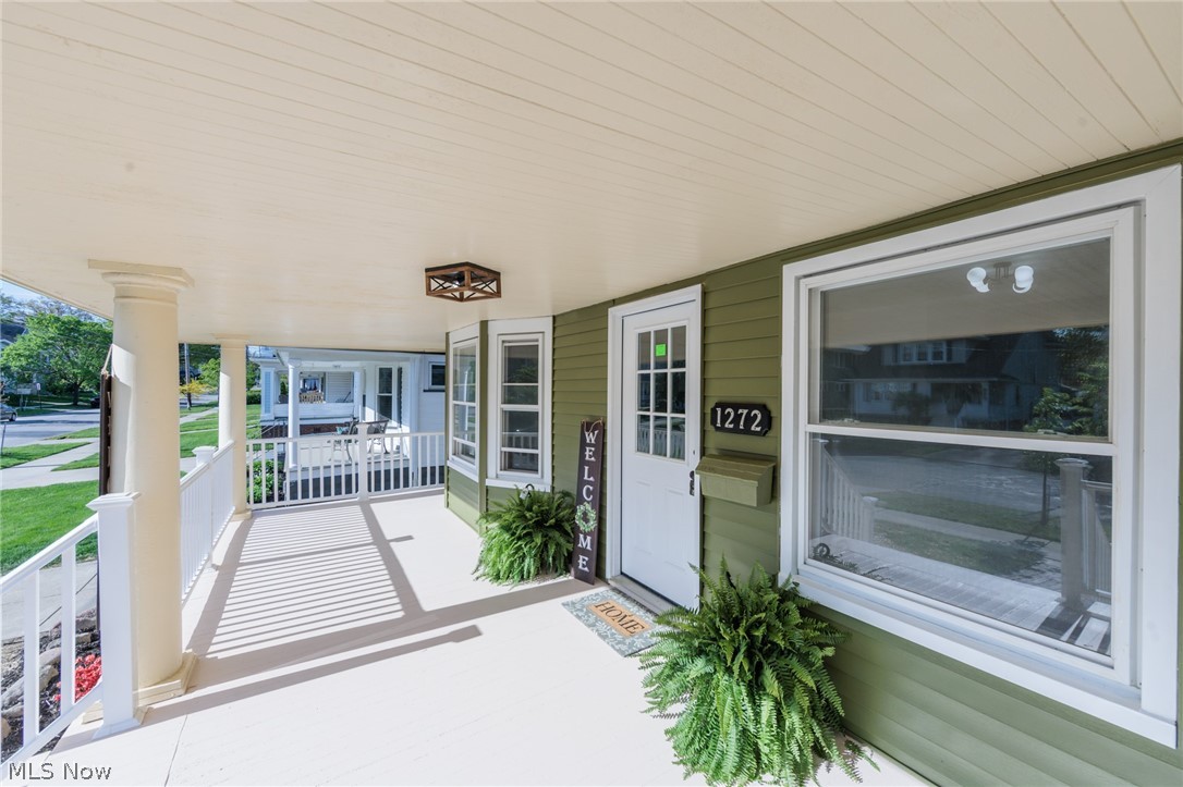 1272 Warren Road Lakewood OH 44107