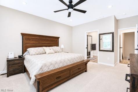 8208 Mustang Lane Mentor OH 44060