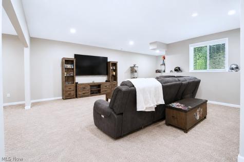 8208 Mustang Lane Mentor OH 44060