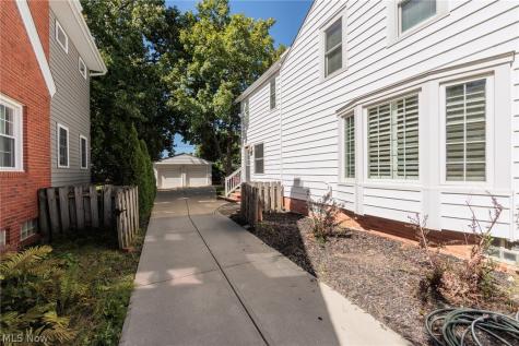 1790 Wright Avenue Rocky River OH 44116