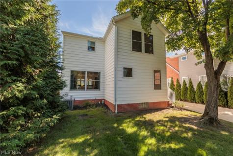 1790 Wright Avenue Rocky River OH 44116