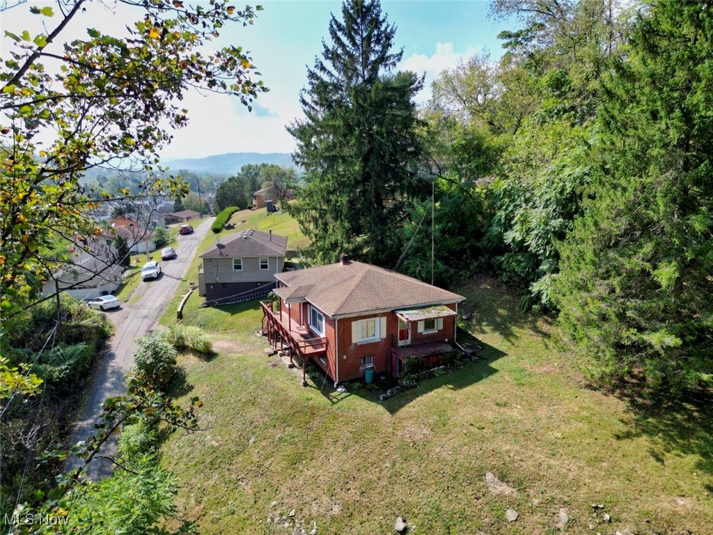 3927 Daisyview Street Shadyside OH 43947