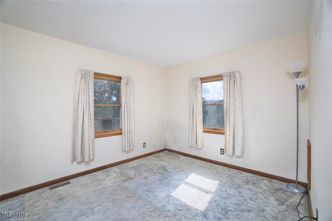 3927 Daisyview Street Shadyside OH 43947