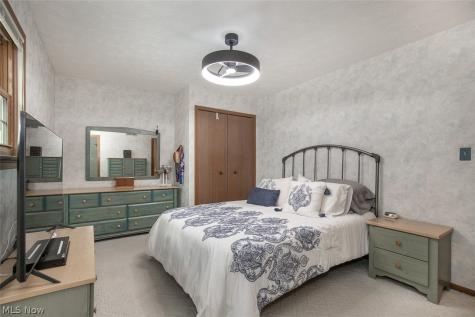 9204 Pleasant Lake Boulevard Parma OH 44130