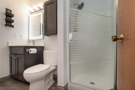 9204 Pleasant Lake Boulevard Parma OH 44130