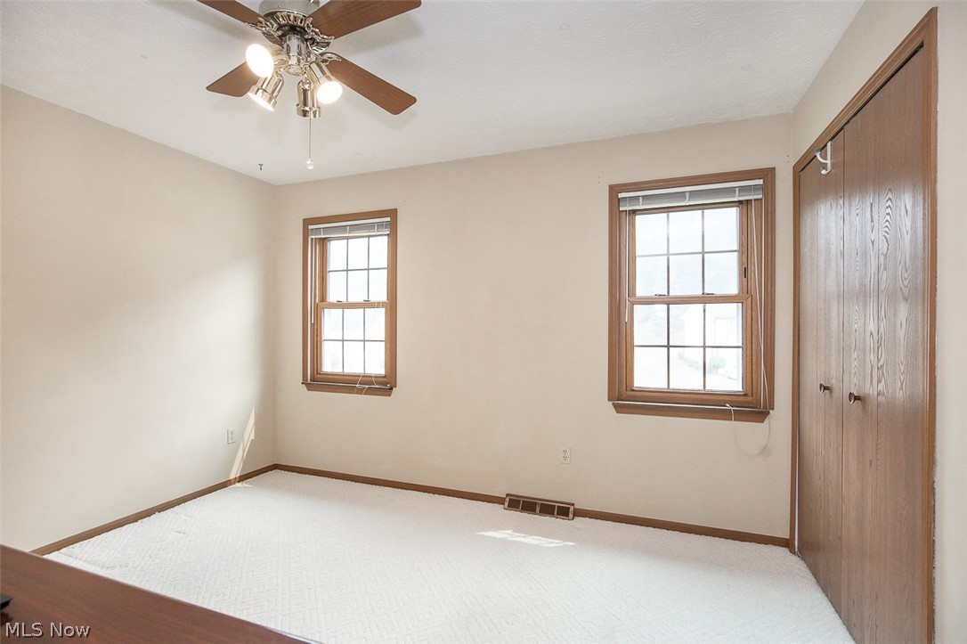 9204 Pleasant Lake Boulevard Parma OH 44130