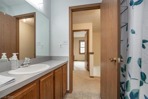 9204 Pleasant Lake Boulevard Parma OH 44130