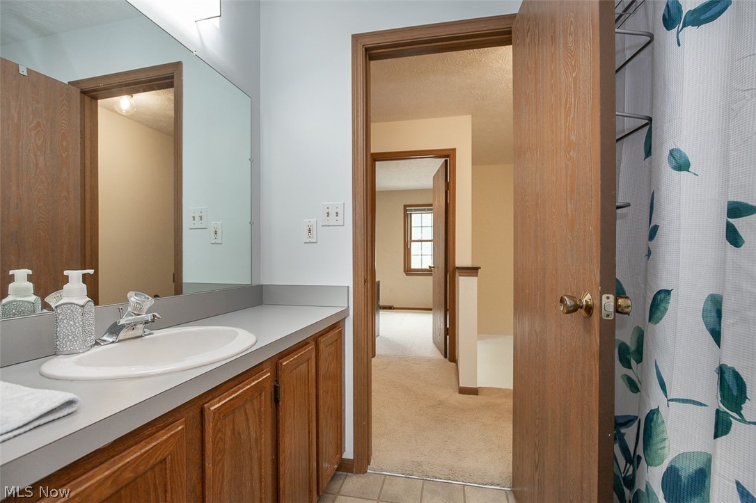 9204 Pleasant Lake Boulevard Parma OH 44130