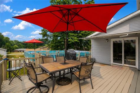 9204 Pleasant Lake Boulevard Parma OH 44130