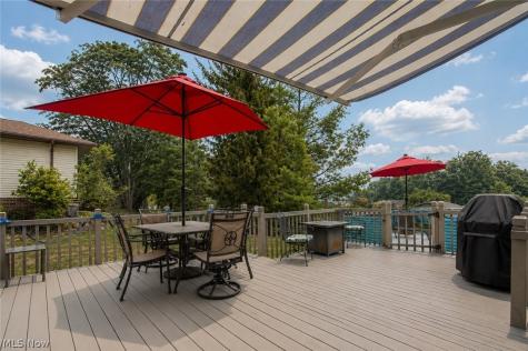 9204 Pleasant Lake Boulevard Parma OH 44130