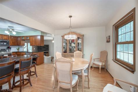 9204 Pleasant Lake Boulevard Parma OH 44130