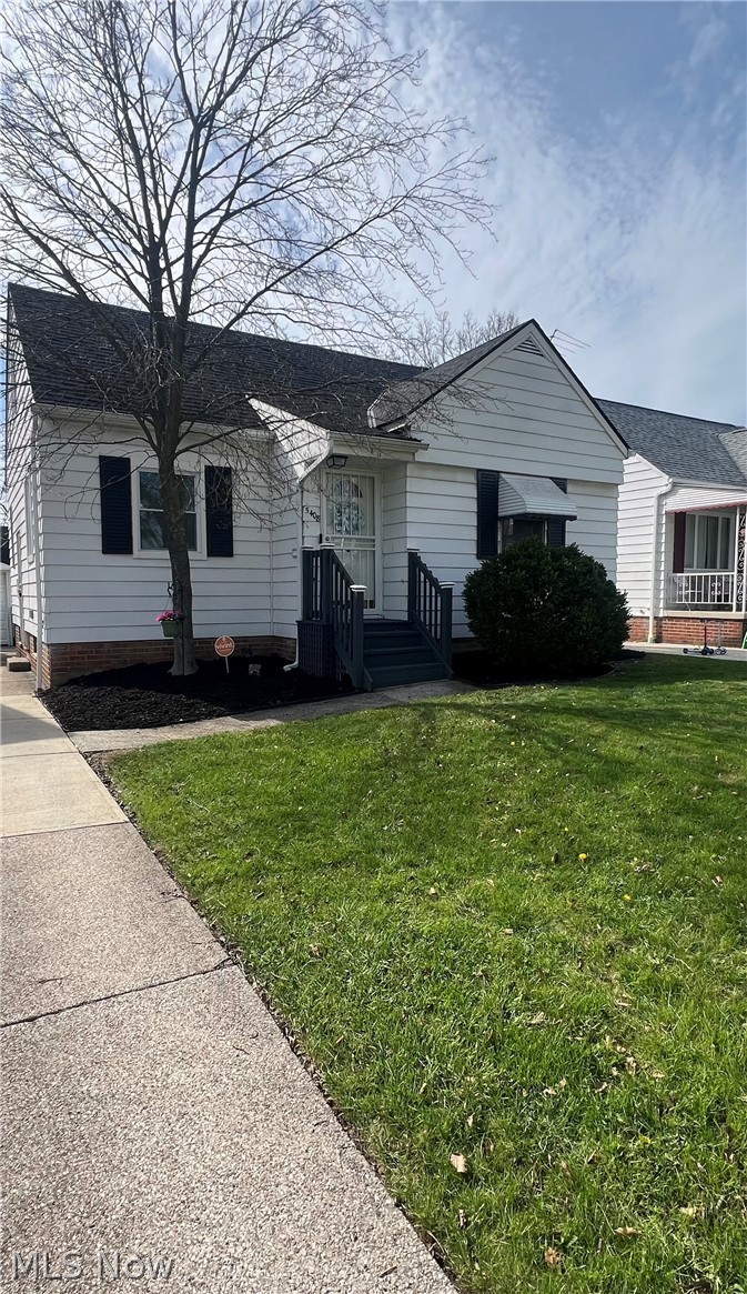 5408 Oakwood Avenue Maple Heights OH 44137