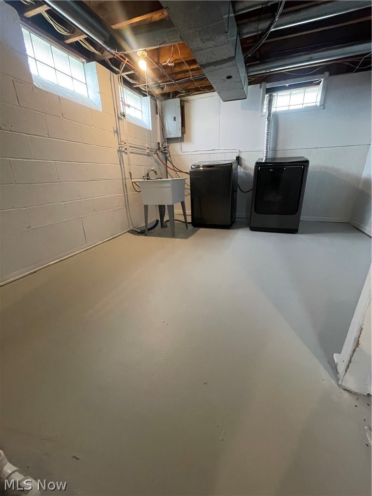 5408 Oakwood Avenue Maple Heights OH 44137