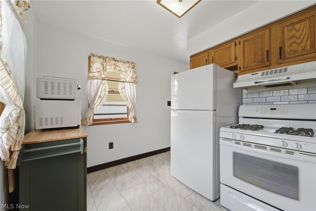 2922 Columbus Avenue Ashtabula OH 44004