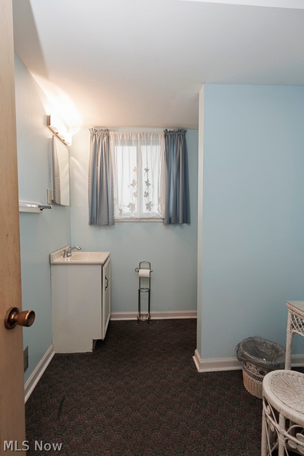 525 Walnut Street Elyria OH 44035