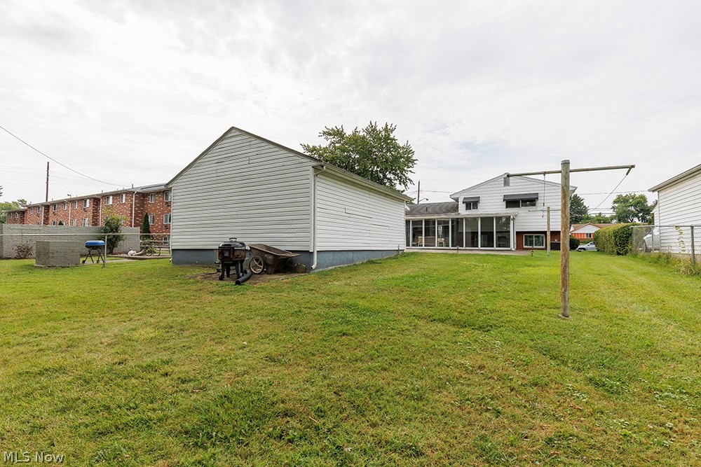 525 Walnut Street Elyria OH 44035