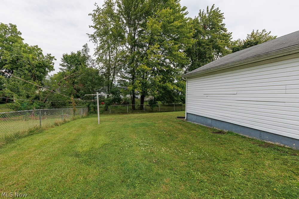 525 Walnut Street Elyria OH 44035
