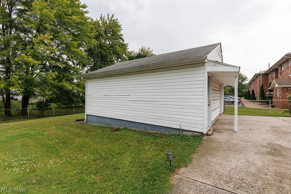 525 Walnut Street Elyria OH 44035