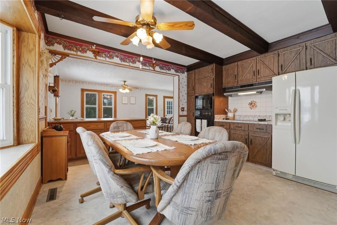 17452 Huntley Road Huntsburg OH 44046