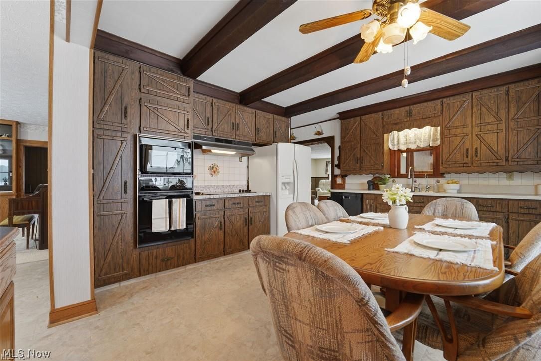 17452 Huntley Road Huntsburg OH 44046