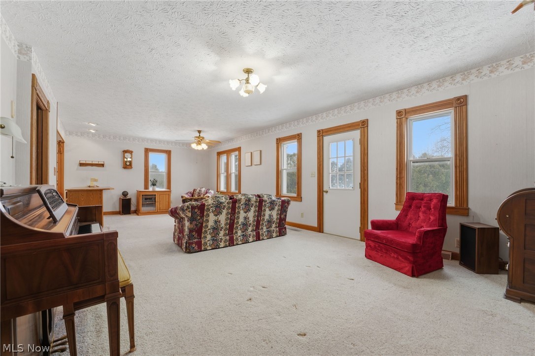 17452 Huntley Road Huntsburg OH 44046