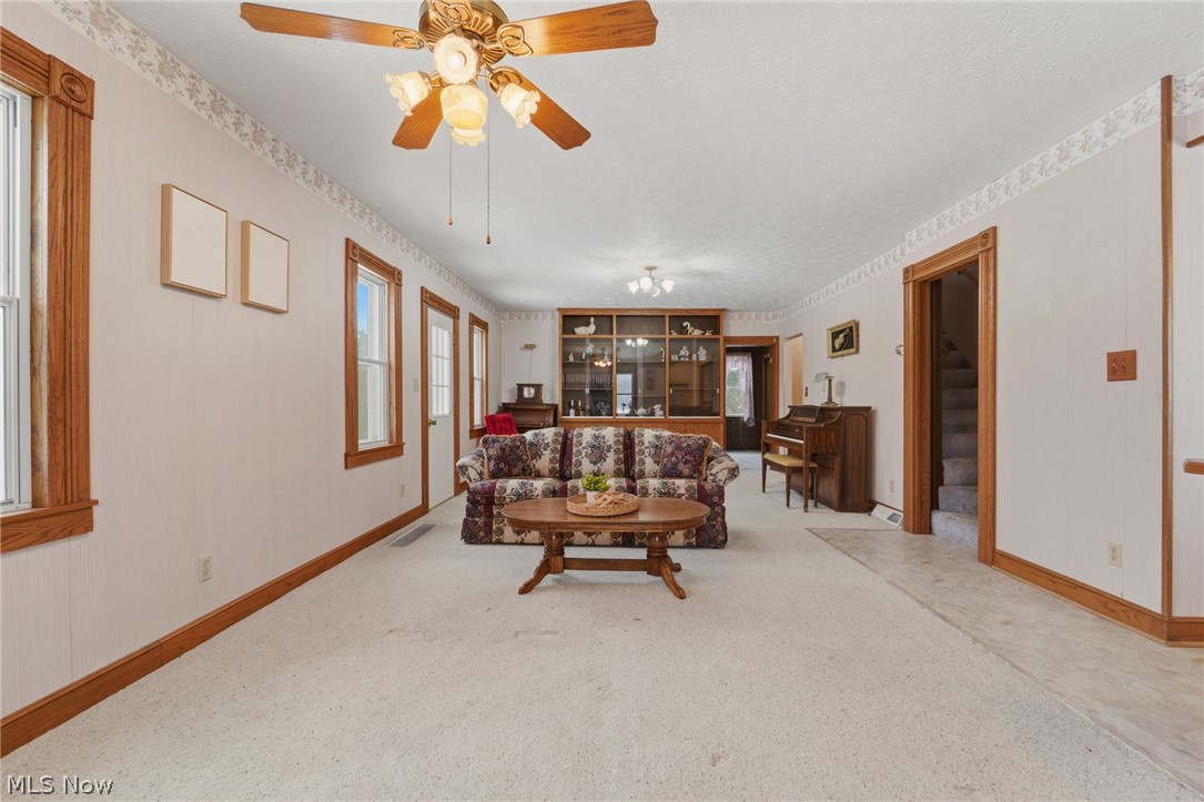17452 Huntley Road Huntsburg OH 44046
