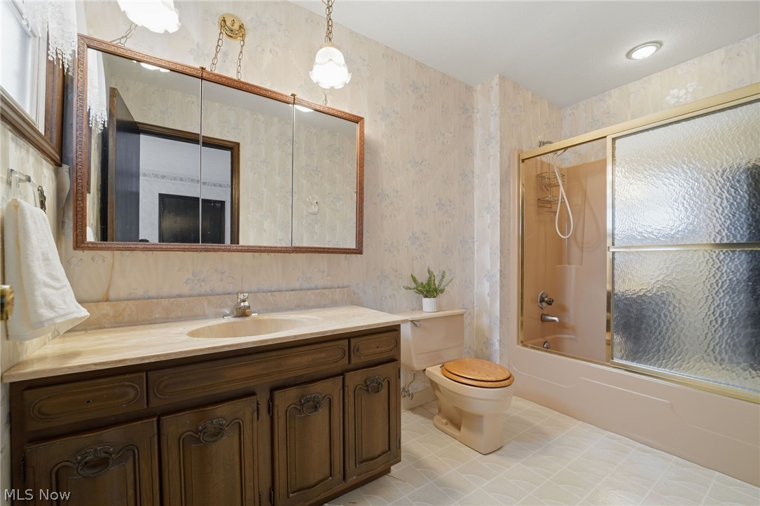 17452 Huntley Road Huntsburg OH 44046