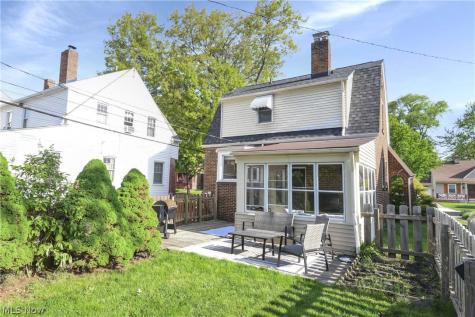 15027 Rosemary Avenue Cleveland OH 44111