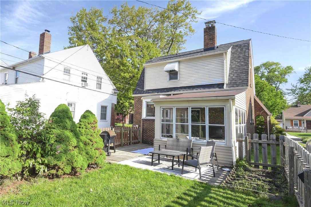 15027 Rosemary Avenue Cleveland OH 44111