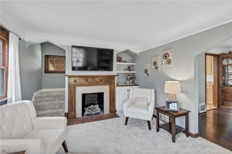 15027 Rosemary Avenue Cleveland OH 44111