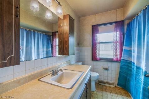 22270 Brookpark Road Fairview Park OH 44126