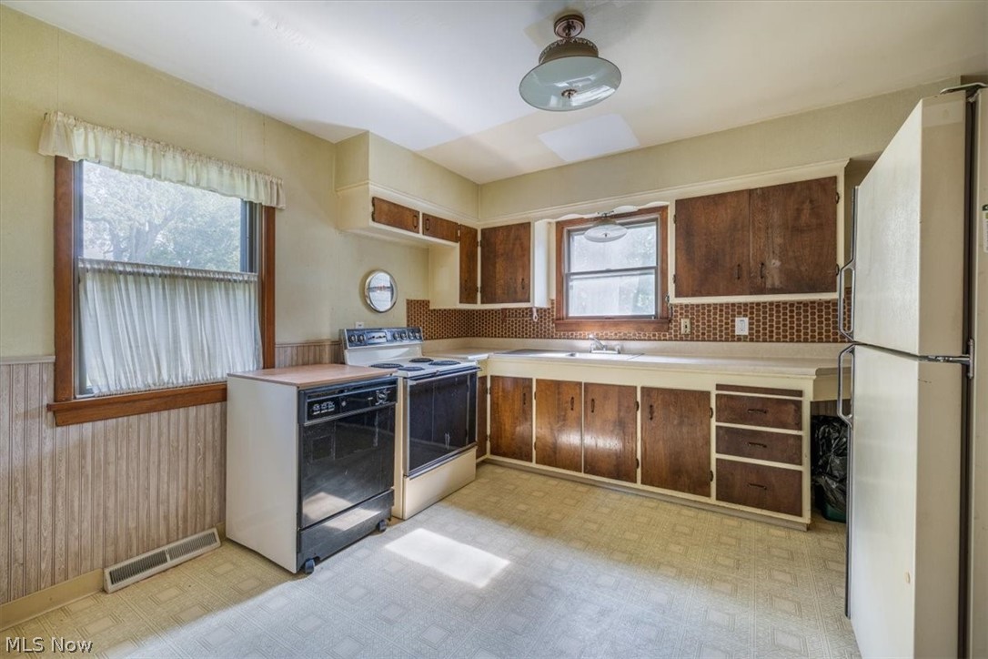 22270 Brookpark Road Fairview Park OH 44126