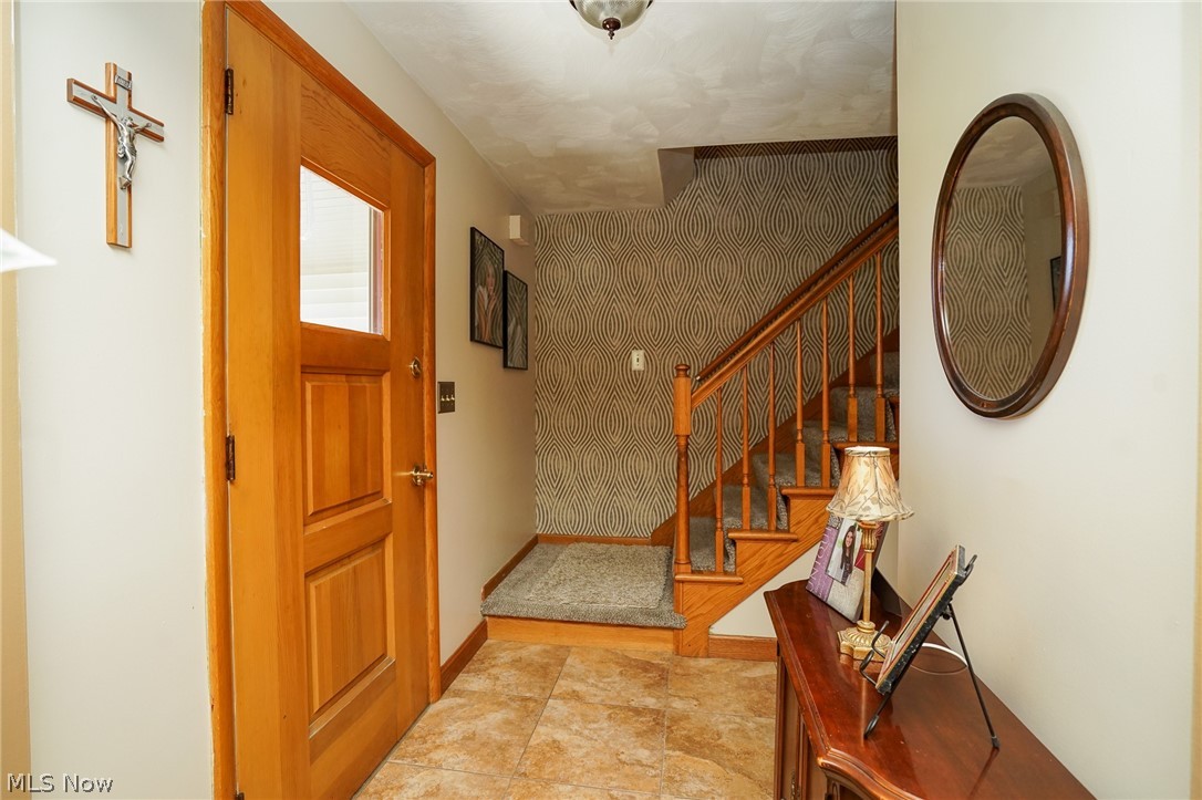 670 Mapleridge Drive Boardman OH 44512