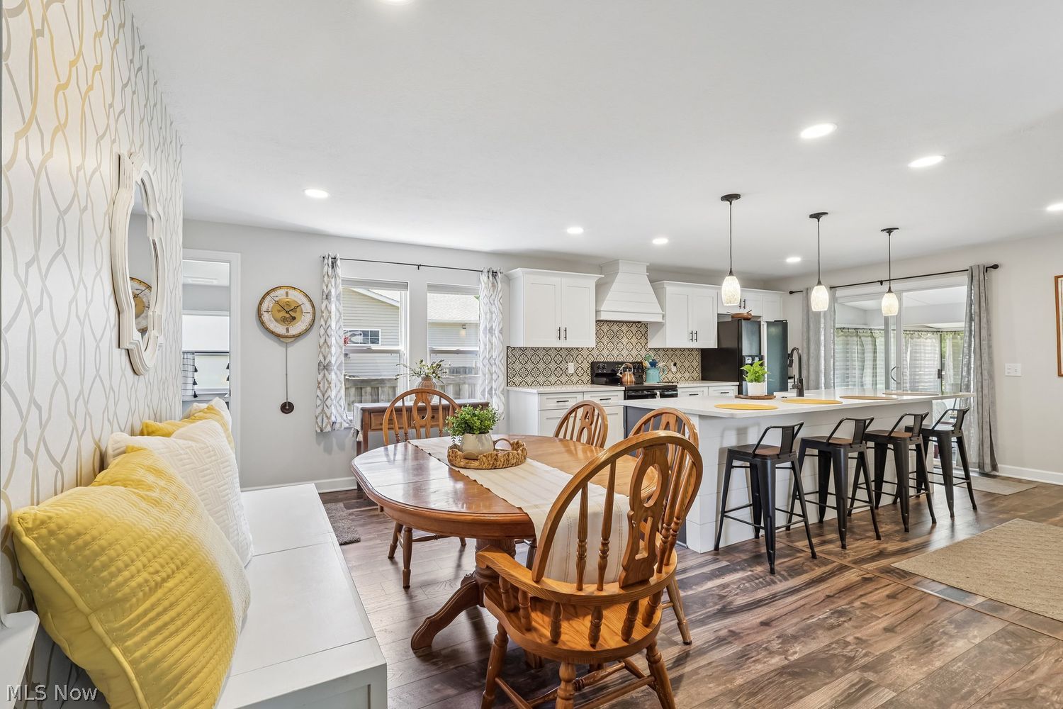 8203 Plains Road Mentor OH 44060